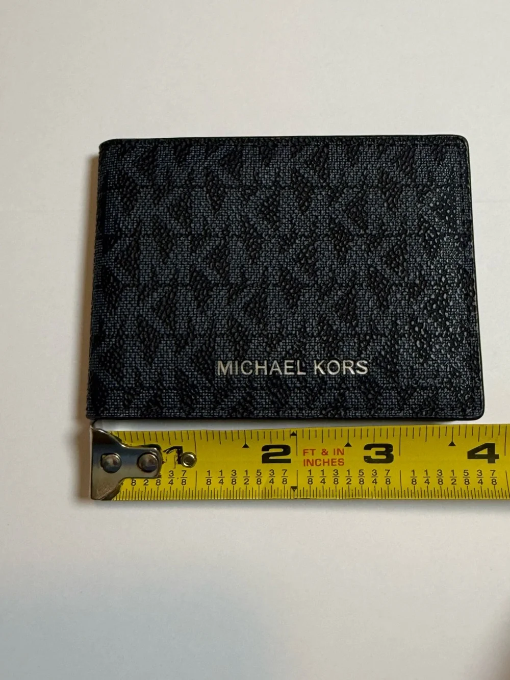 Michael Kors Cooper Logo Billfold Wallet with Removable Passcase Navy